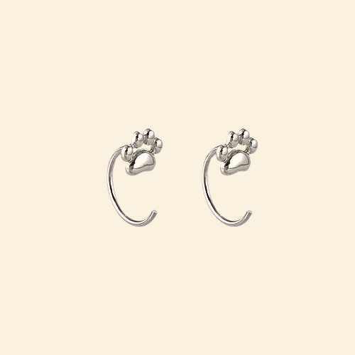 Tiny Steps｜Cat Earrings